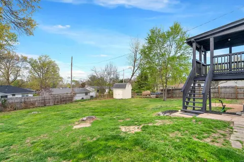 Exterior - 387 Sorrento Dr, Ballwin, MO 63021 photo 13 of 19