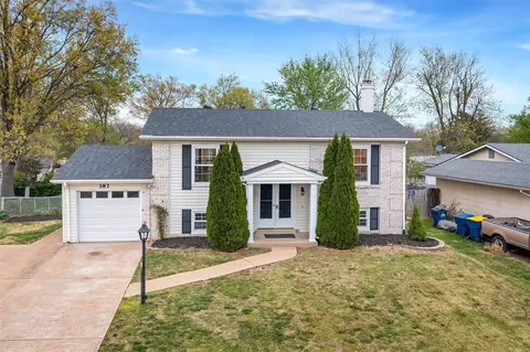 Exterior - 387 Sorrento Dr, Ballwin, MO 63021 photo 6 of 19