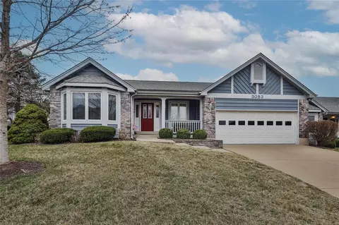 3053 Devilla Trl #8A, Saint Charles, MO 63301