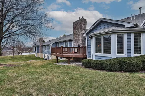 Exterior - 3053 Devilla Trl #8A, Saint Charles, MO 63301 photo 2 of 2
