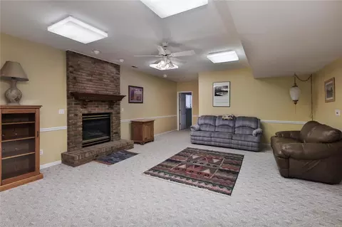 Living - 3053 Devilla Trl #8A, Saint Charles, MO 63301 photo 4 of 6