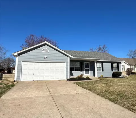 312 Jana Dr, Florissant, MO 63031