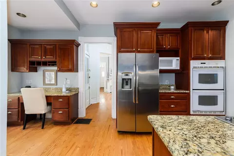 Kitchen - 6805 Waldemar Ave, Saint Louis, MO 63139 photo 1 of 6