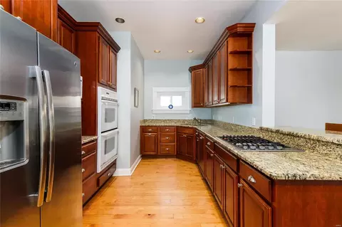 Kitchen - 6805 Waldemar Ave, Saint Louis, MO 63139 photo 4 of 6