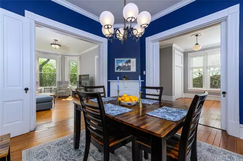 Dining - 6805 Waldemar Ave, Saint Louis, MO 63139 photo 3 of 5