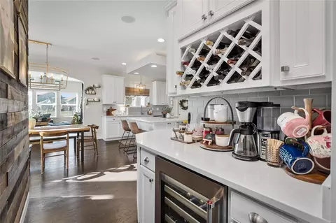 Kitchen - 231 Oakhurst Cir, O'fallon, MO 63368 photo 3 of 12