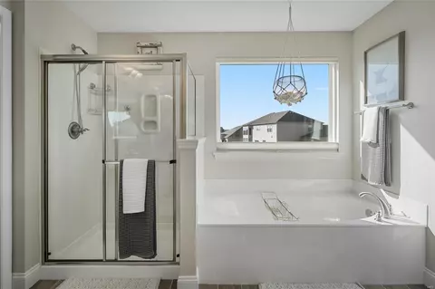 Bath - 231 Oakhurst Cir, O'fallon, MO 63368 photo 4 of 7