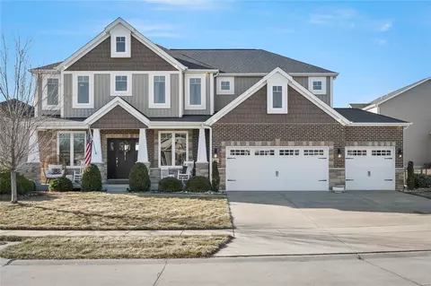 231 Oakhurst Cir, O'fallon, MO 63368