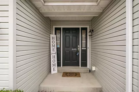 Entry Way - 102 Marigold Mdws, O'fallon, MO 63368 photo 1 of 1