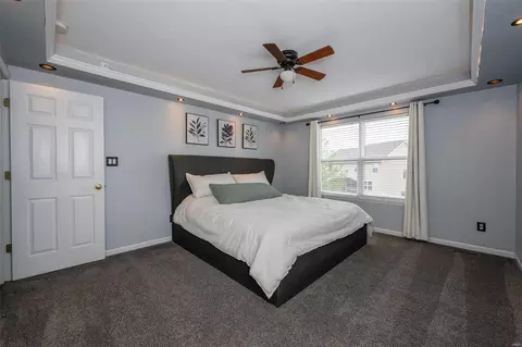 Bedroom - 102 Marigold Mdws, O'fallon, MO 63368 photo 2 of 3