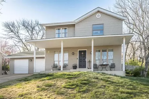 77 Edward Dr, Eureka, MO 63025