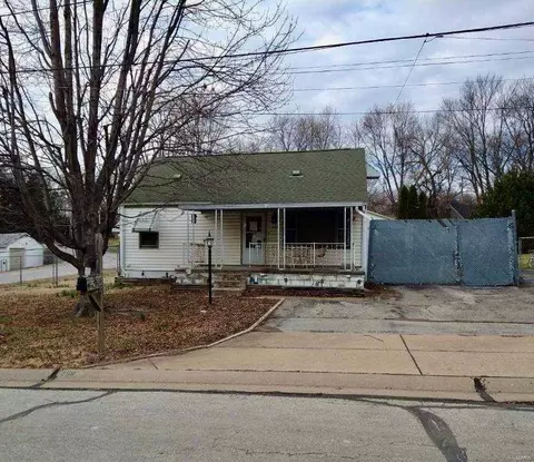 259 Williams Blvd, Saint Louis, MO 63135