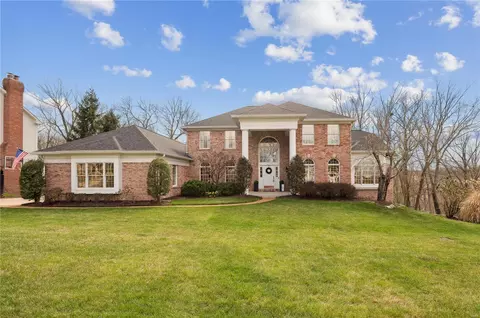 17724 Greystone Terrace Dr, Wildwood, MO 63005