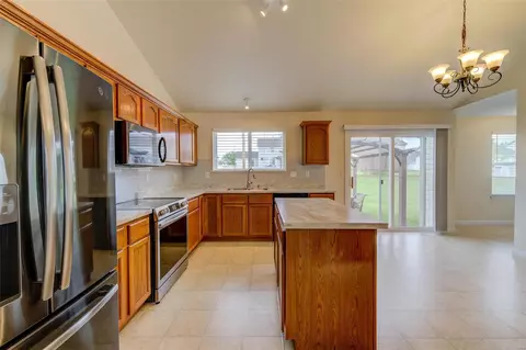 Kitchen - 1167 Sunset Green Dr, O'fallon, MO 63366 photo 1 of 4