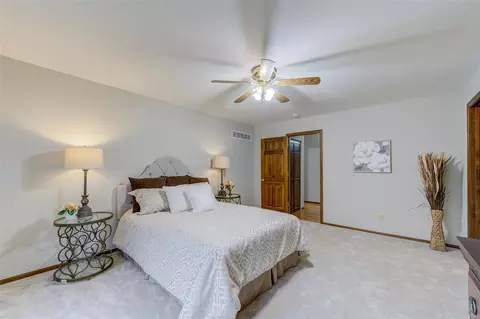 Bedroom - 8 Stable Rdg, Saint Charles, MO 63301 photo 3 of 6