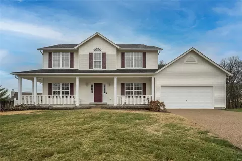 403 Quiet Field Ct, Saint Peters, MO 63376