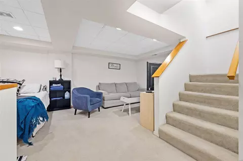 Living - 345 Heritage Commons Cir, O'fallon, MO 63368 photo 4 of 6