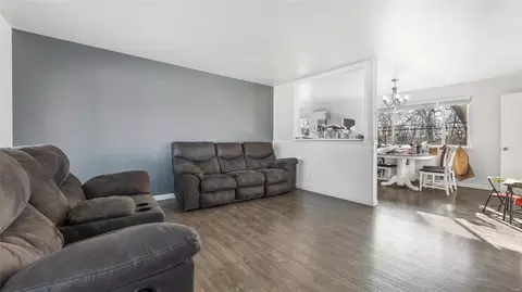 Living - 316 Capri Dr, O'fallon, MO 63366 photo 1 of 4