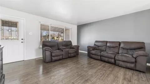 Living - 316 Capri Dr, O'fallon, MO 63366 photo 2 of 4