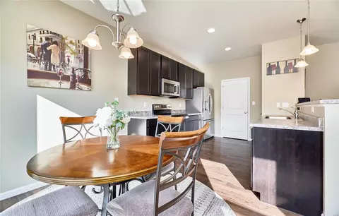 Dining - 17434 Wyman Ridge Dr, Eureka, MO 63025 photo 1 of 5