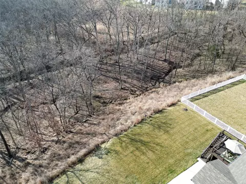 View/Area - 17434 Wyman Ridge Dr, Eureka, MO 63025 photo 5 of 7