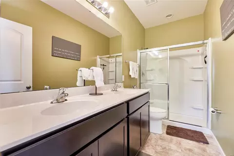 Bath - 17434 Wyman Ridge Dr, Eureka, MO 63025 photo 1 of 2
