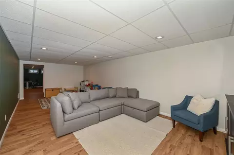 Living - 1494 Cochise Dr, O'fallon, MO 63366 photo 7 of 10