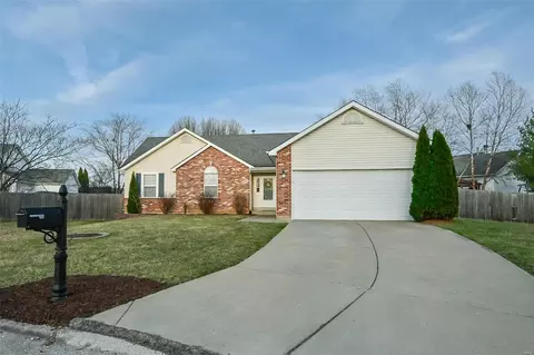 Exterior - 1494 Cochise Dr, O'fallon, MO 63366 photo 4 of 9