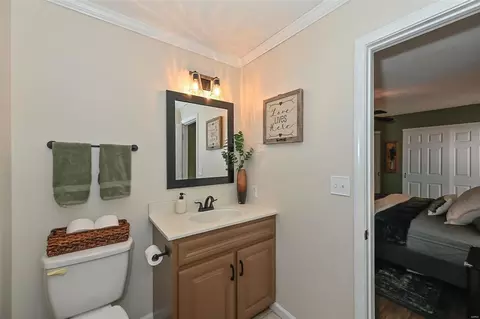 Bath - 1494 Cochise Dr, O'fallon, MO 63366 photo 5 of 6
