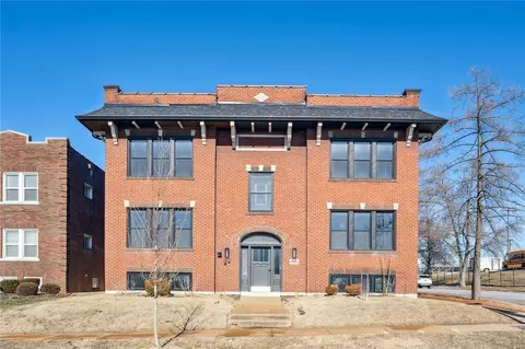 6601 Clayton Rd #1W, Clayton, MO 63117
