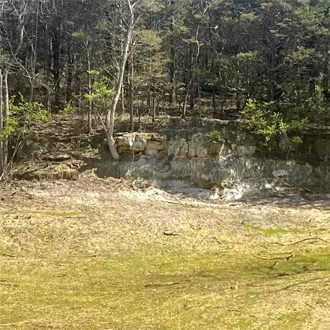 5 Franz Rd, Eureka, MO 63025 photo 2