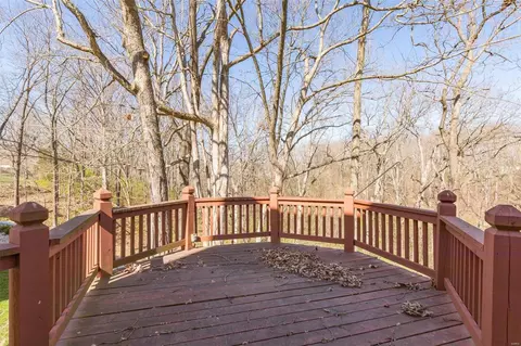 509 Autumn Bluff Dr, Ellisville, MO 63021 photo 5