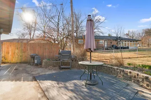 Exterior - 9601 Jesse Dr, Affton, MO 63123 photo 5 of 7