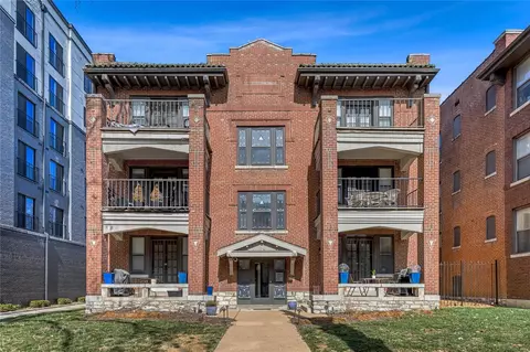 5631 Pershing Ave #12, Saint Louis, MO 63112
