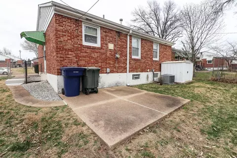4134 Upton Ct, Saint Louis, MO 63116 photo 19