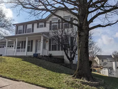 1876 Smizer Mill Rd, Fenton, MO 63026