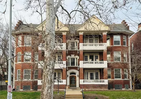 5561 Waterman Blvd #3E, Saint Louis, MO 63112