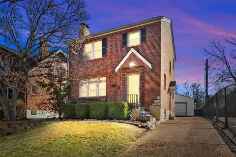 1252 Arch Ter, Saint Louis, MO 63117