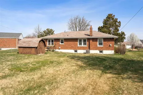9508 Sequoia Ct, Affton, MO 63123 photo 19