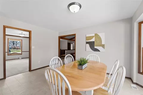 Dining - 1358 Bridge Creek Trl, Ellisville, MO 63021 photo 3 of 5
