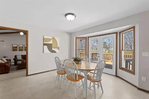 Dining - 1358 Bridge Creek Trl, Ellisville, MO 63021 photo 4 of 5