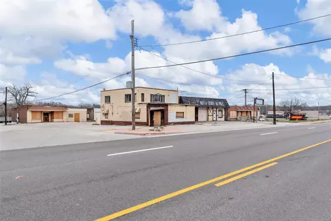 9799 Saint Charles Rock Rd, Saint Louis, MO 63114