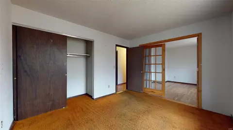 Bedroom - 8 Forest Green Dr, O'fallon, MO 63366 photo 2 of 2