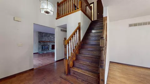 Entry Way - 8 Forest Green Dr, O'fallon, MO 63366 photo 4 of 5