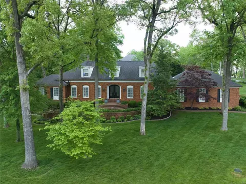 8989 Moydalgan Rd, Saint Louis, MO 63124