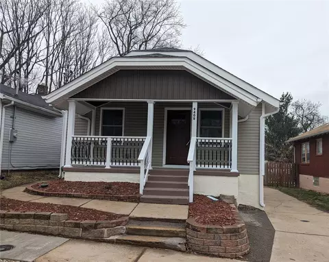 9408 Roslan Pl, Saint Louis, MO 63114
