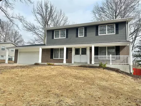 4735 Parkton Pl, Black Jack, MO 63033