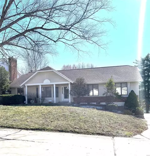 4160 Providence Dr, Saint Charles, MO 63304
