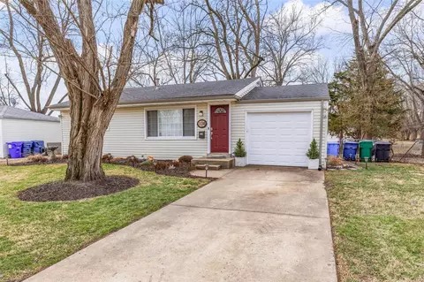 1130 Flordawn Dr, Florissant, MO 63031