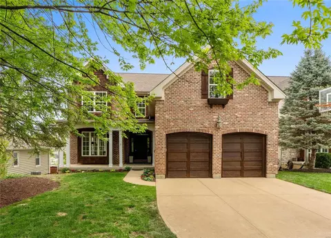 719 W Woodbine Ave, Kirkwood, MO 63122